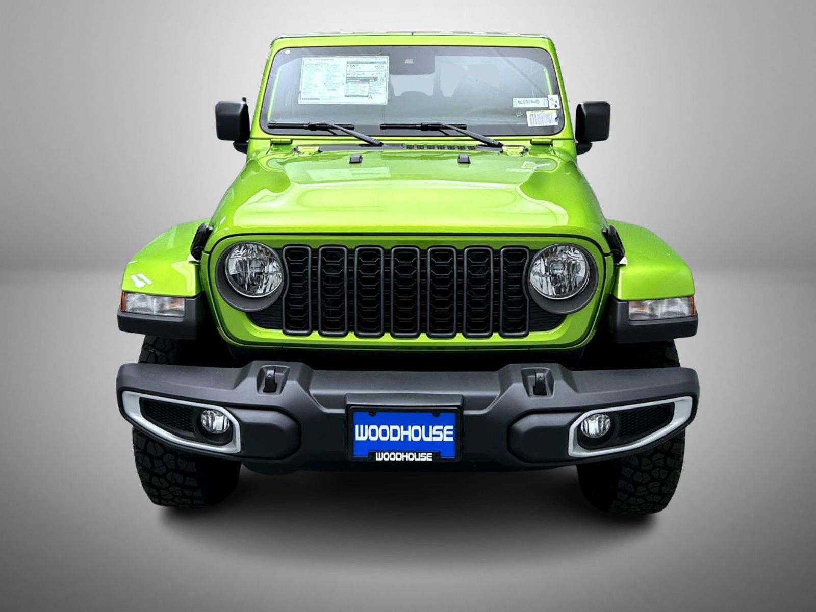 2025 Jeep Gladiator Sport photo 2