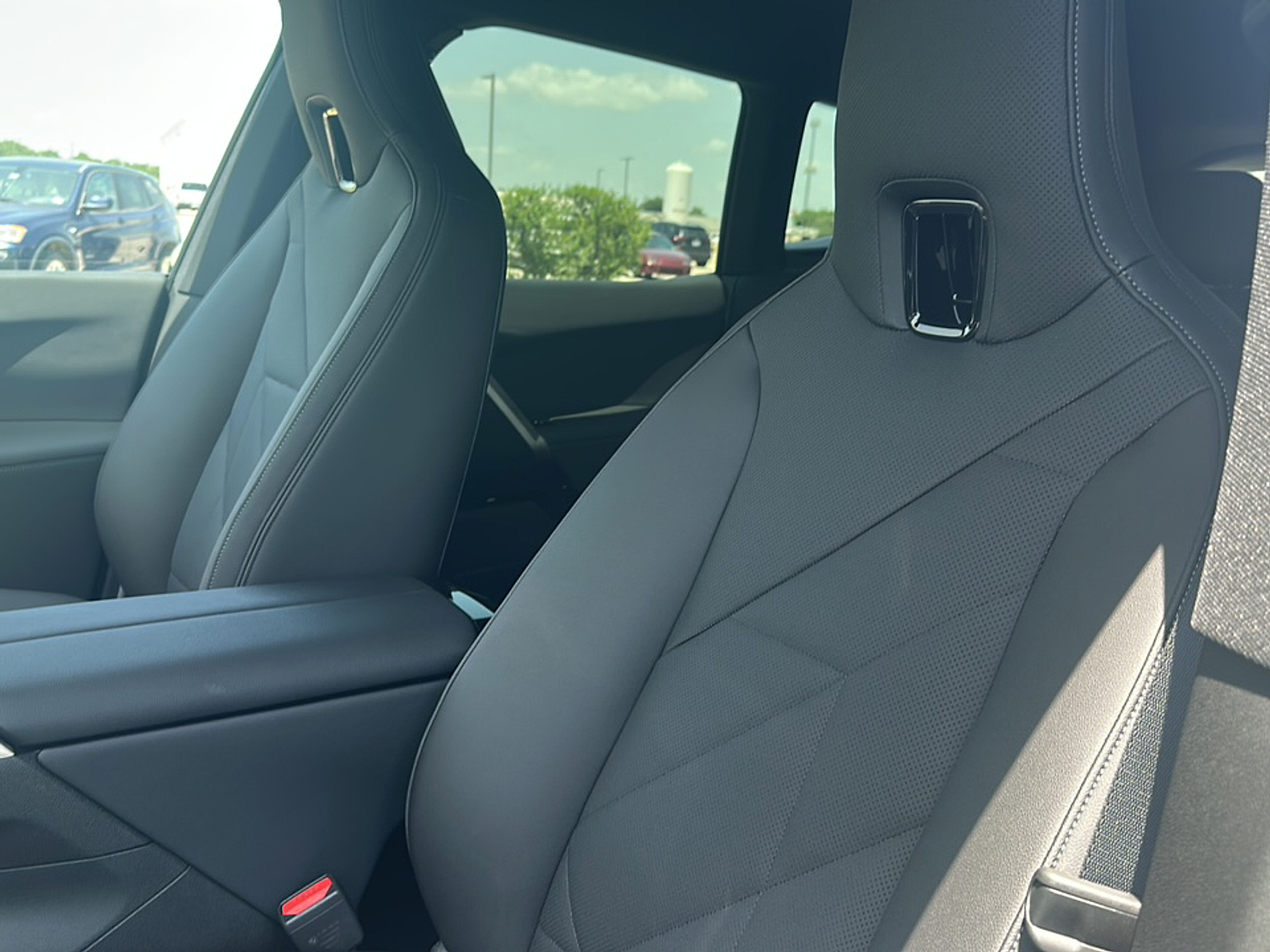 2026 Bmw iX photo 7
