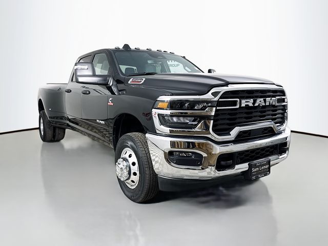 2025 RAM Ram 3500 Pickup Big Horn's photo