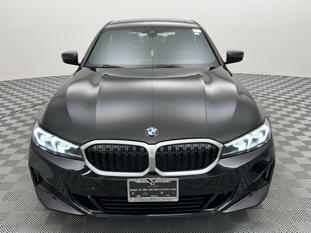 2024 Bmw 330i xDrive photo 2