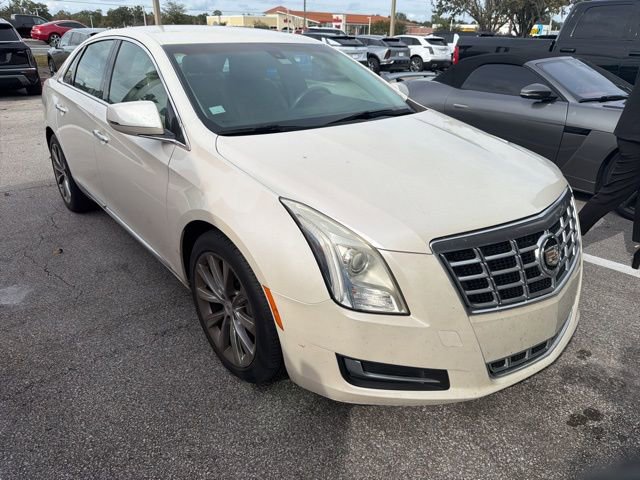 2013 Cadillac XTS Base's photo