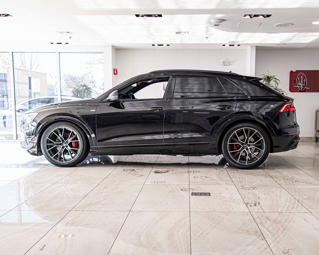 2021 AUDI Q8 - Image 6