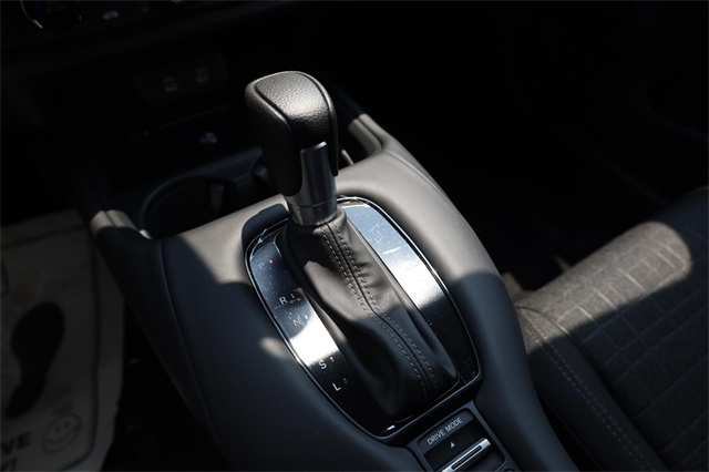 2026 Honda HR-V LX photo 19