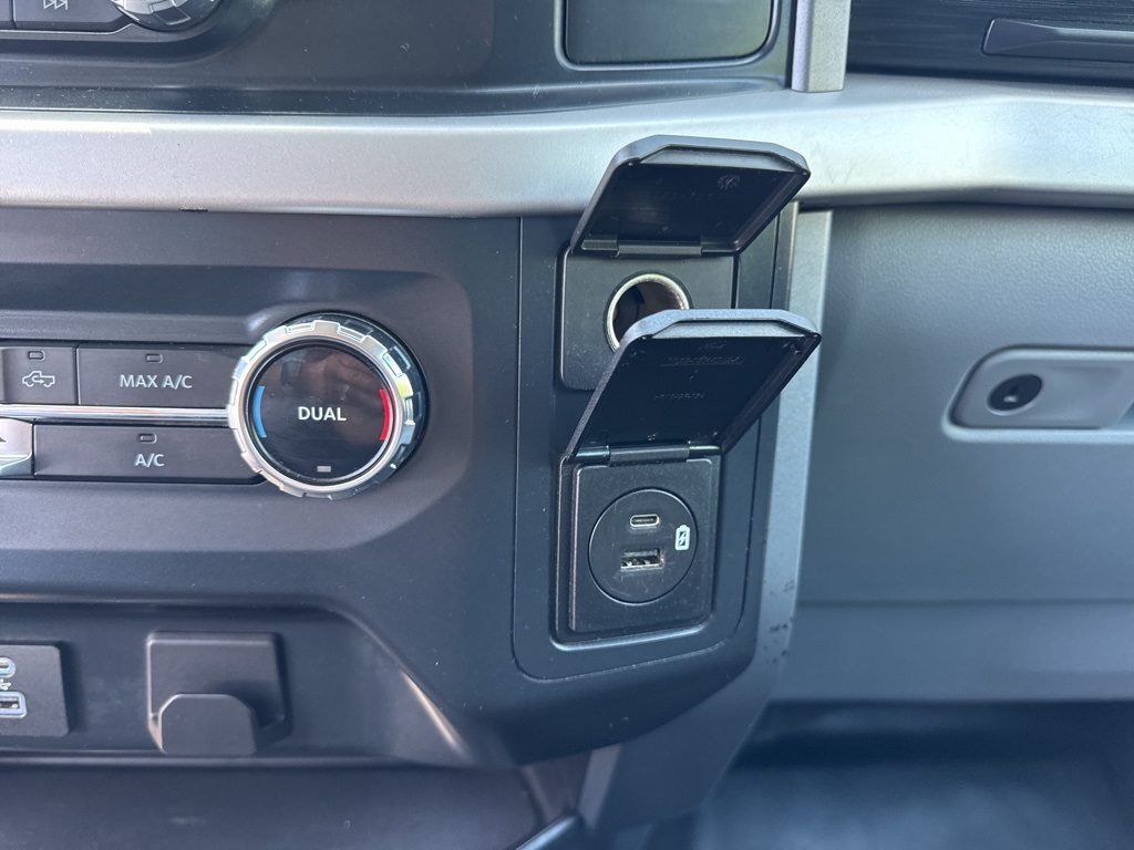2022 Ford F-150 XLT photo 28