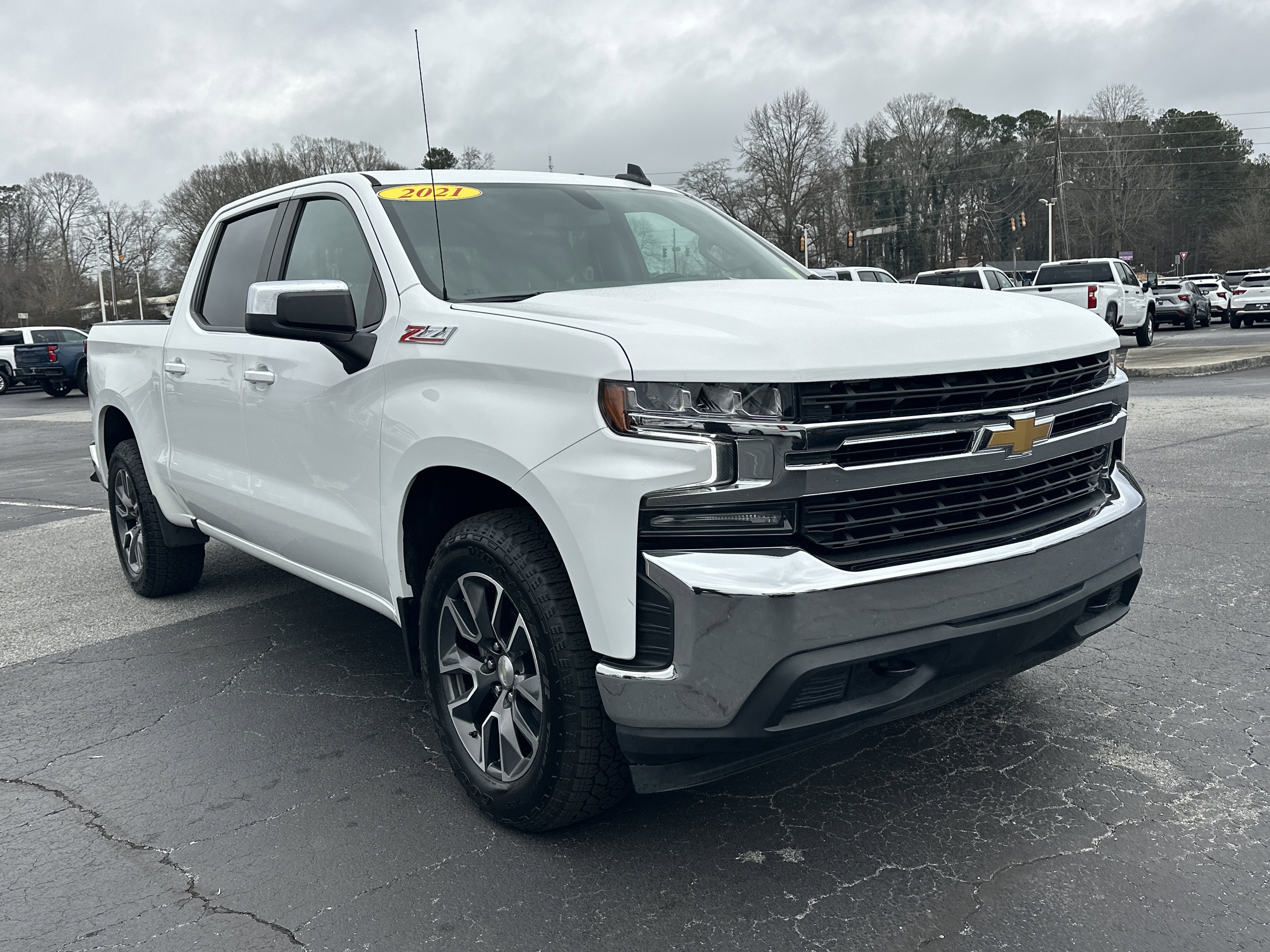 2021 Chevrolet Silverado 1500 LT's photo