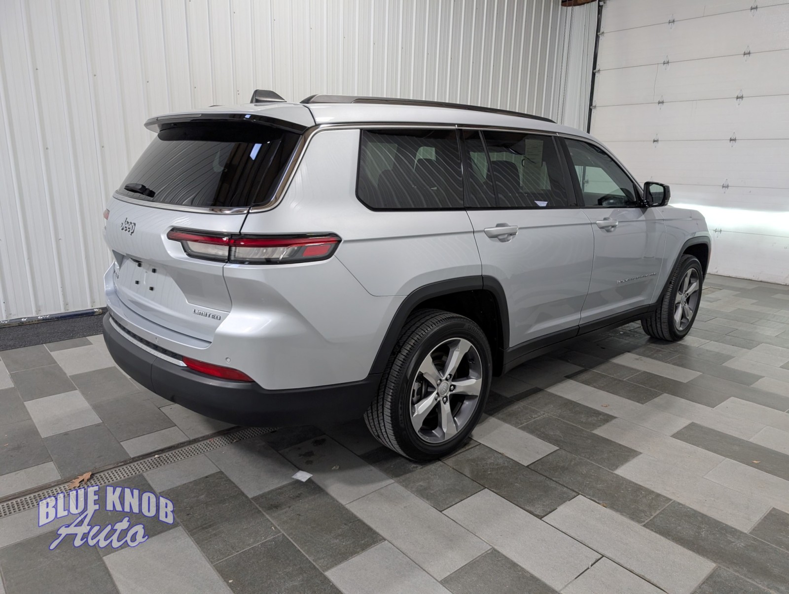 2021 Jeep Grand Cherokee Limited photo 4