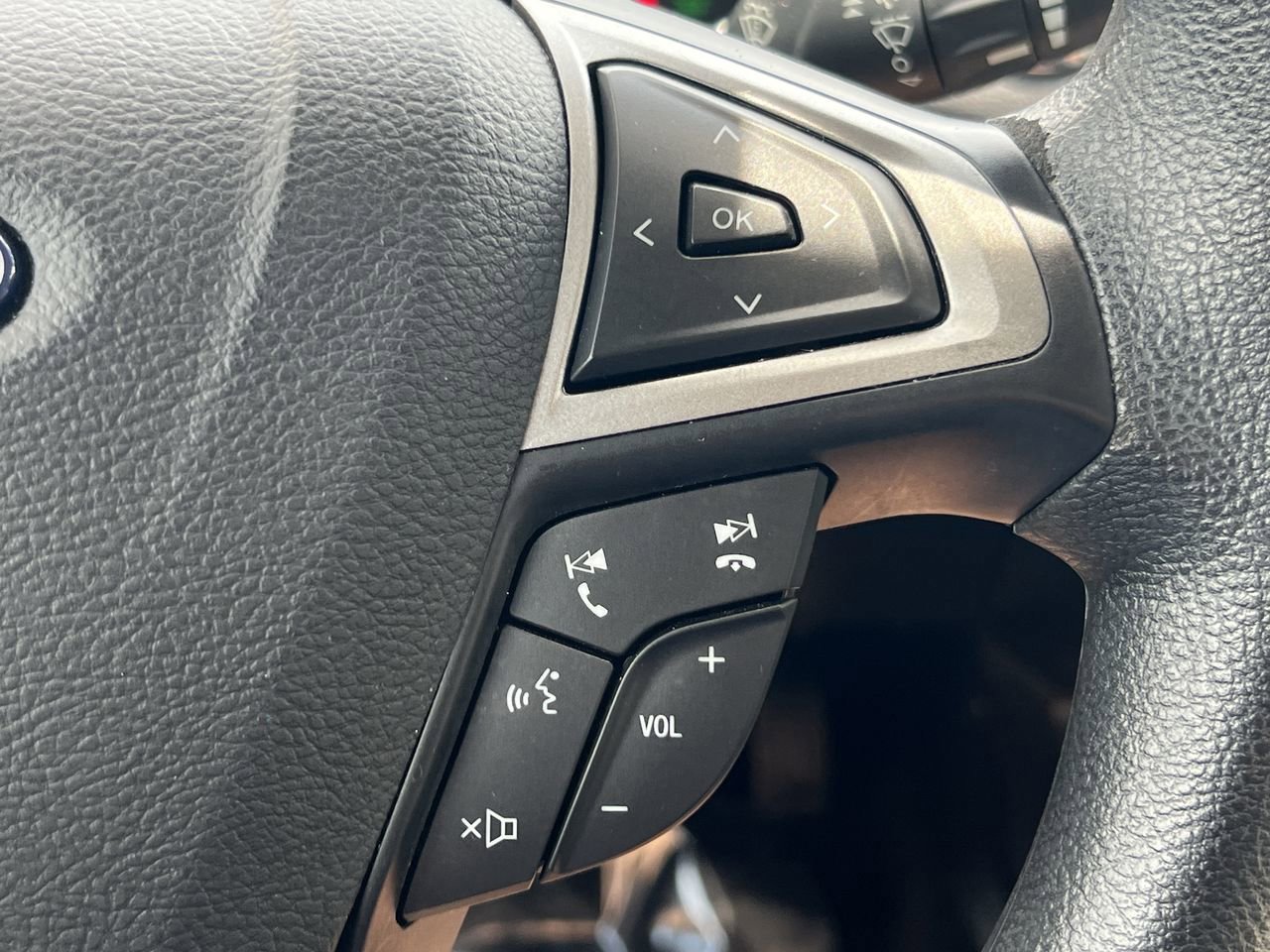 2018 Ford Fusion Hybrid S photo 26