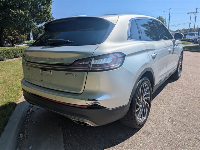 2019 Lincoln Nautilus Reserve photo 6