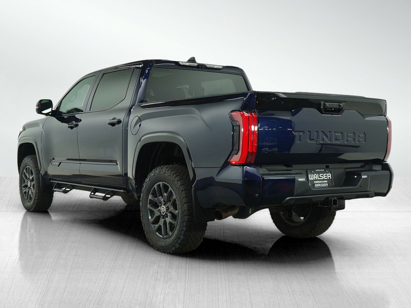 2024 Toyota Tundra Platinum photo 3