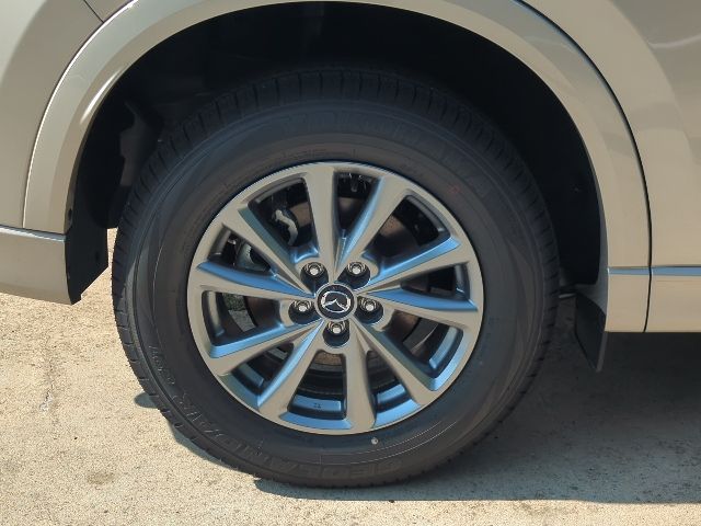 2025 Mazda CX-5 2.5 S Preferred photo 3