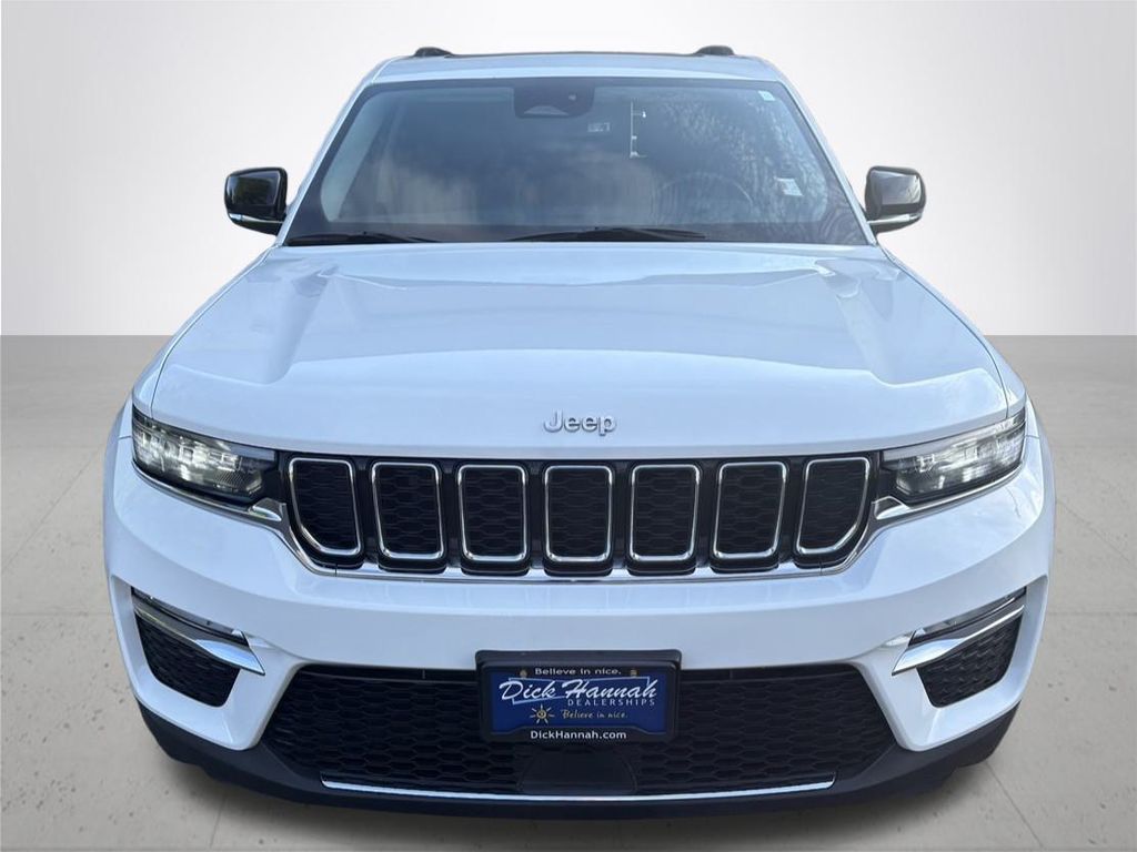 2022 Jeep Grand Cherokee Limited photo 3