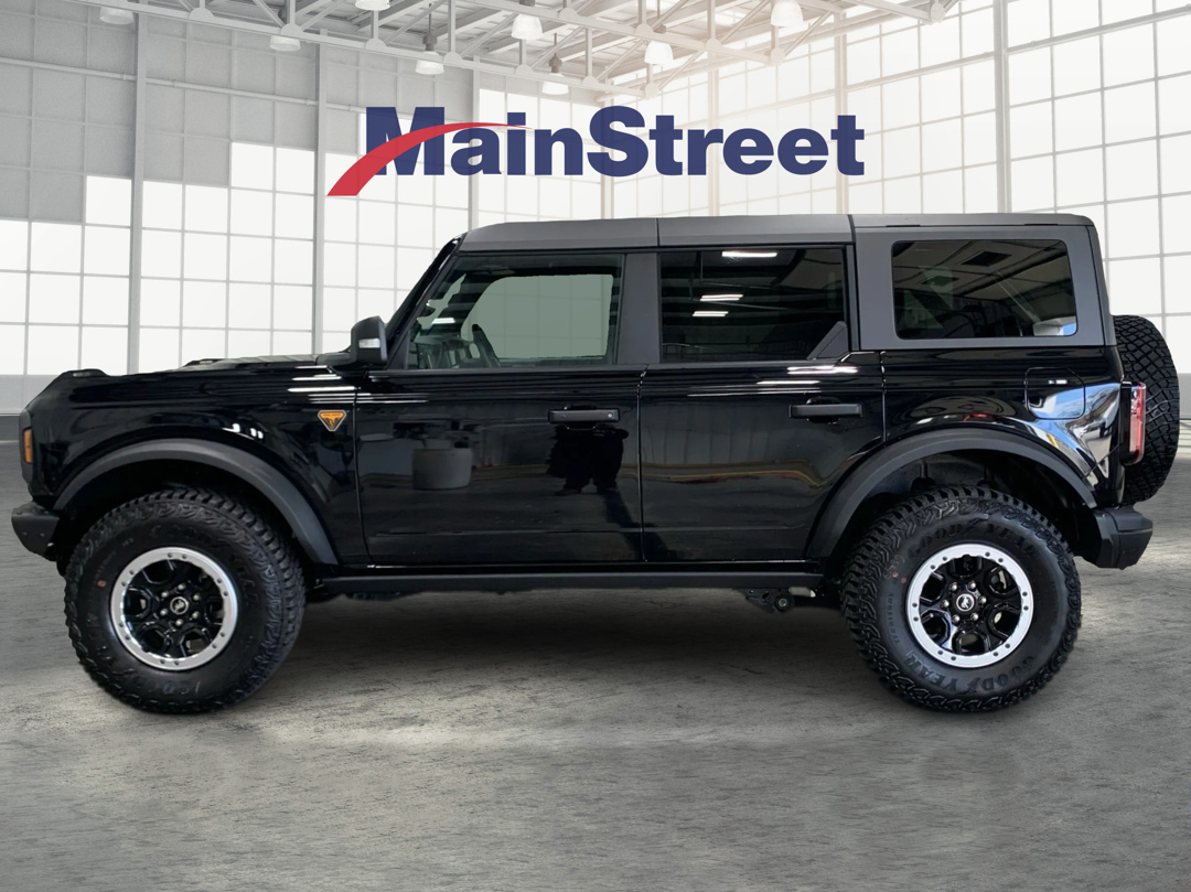 Used 2024 Ford Bronco 4-Door Badlands with VIN 1FMEE9BP3RLA70976 for sale in Kansas City