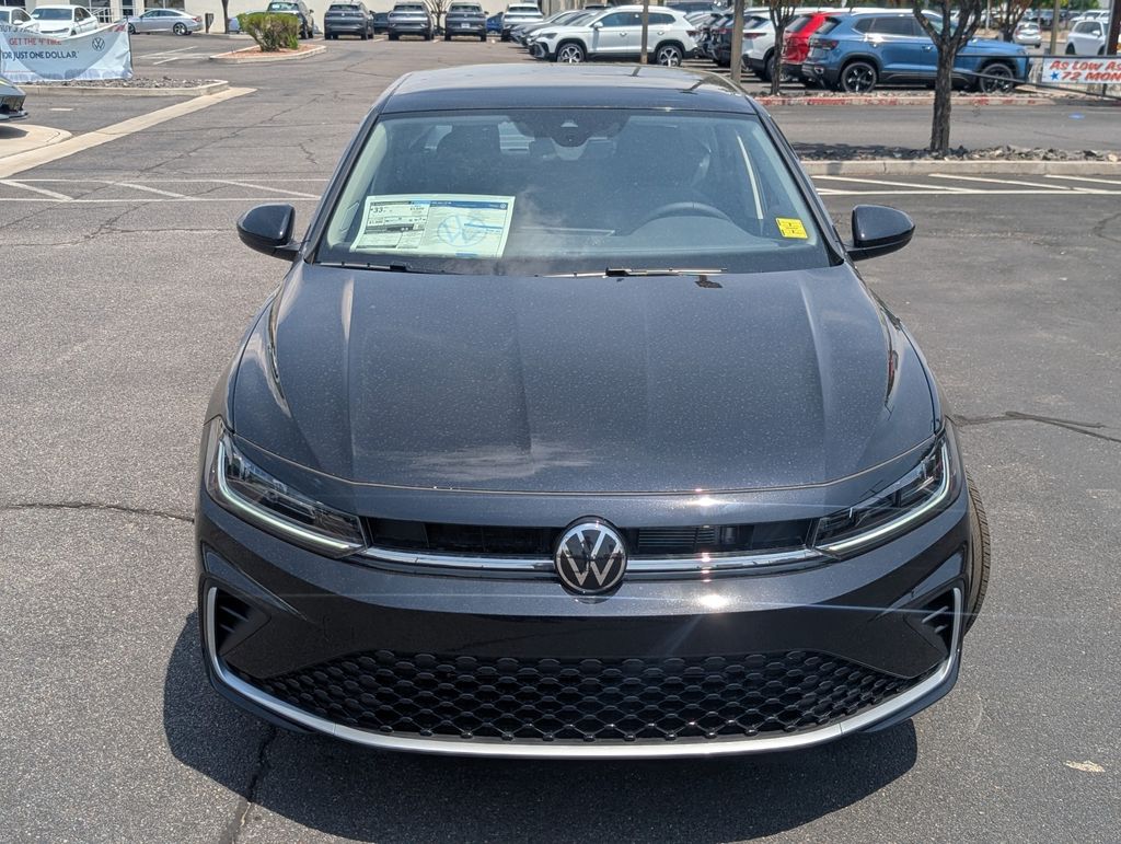 2025 Volkswagen Jetta 1.5T SE photo 2