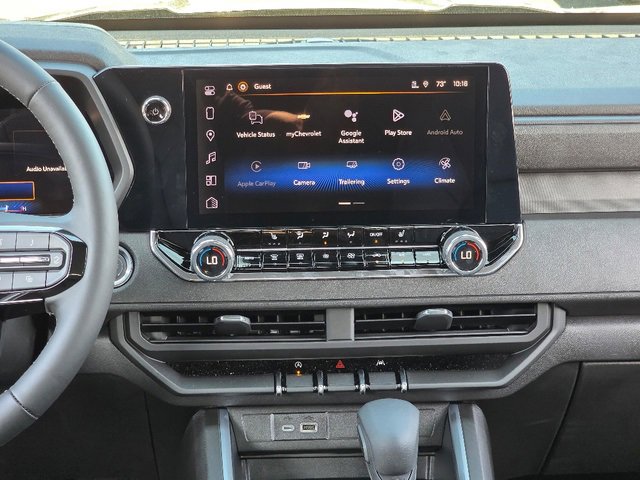 2026 Chevrolet Colorado Trail Boss photo 2