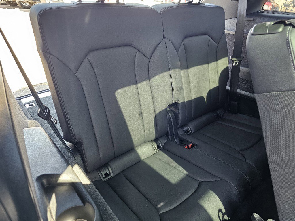 2025 Audi Q7 45 Premium Plus photo 19