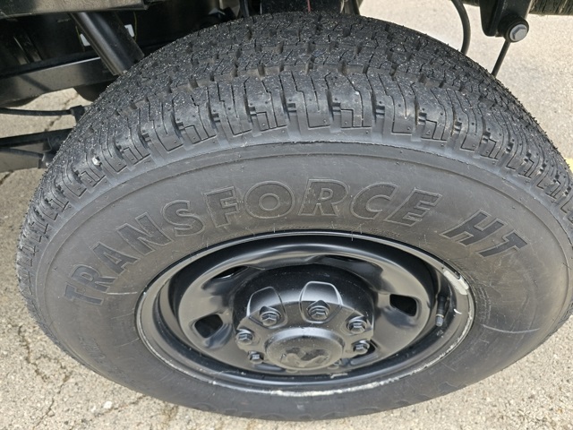 2025 Ram 2500 Tradesman photo 4