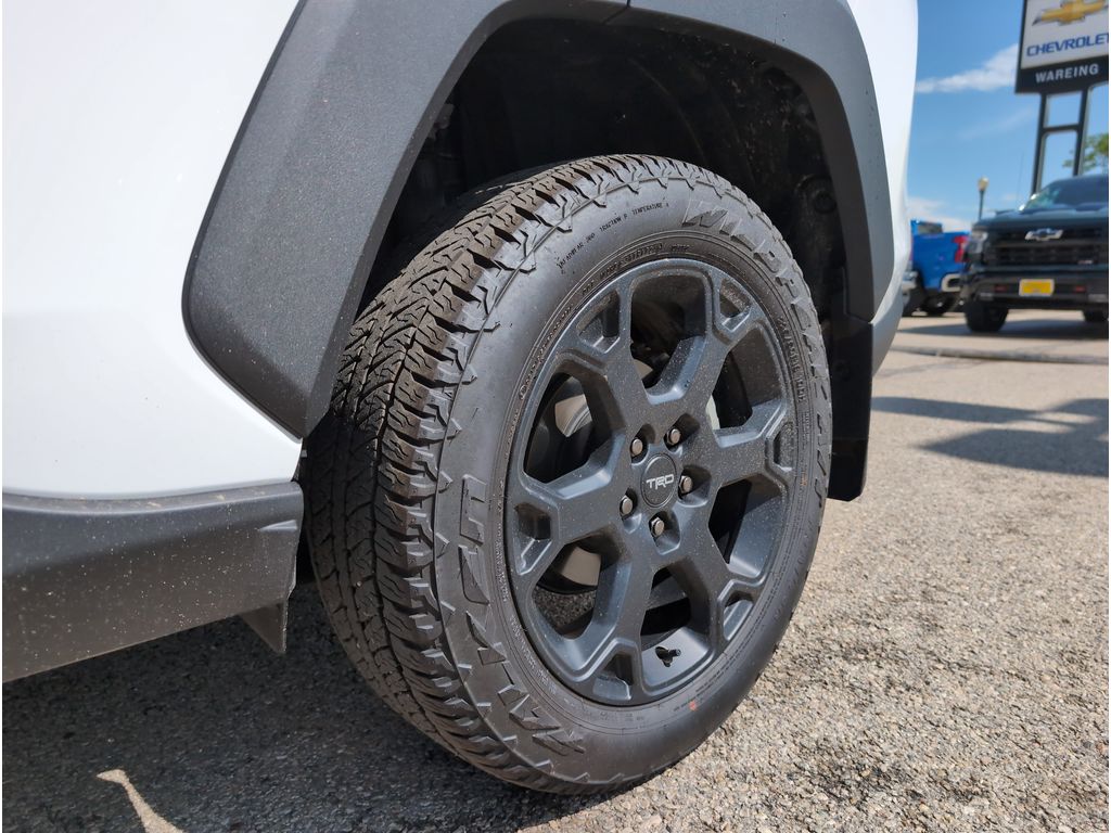 2024 Toyota RAV4 TRD photo 6