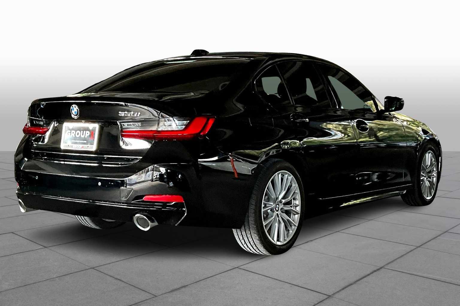 2023 Bmw 330i photo 12