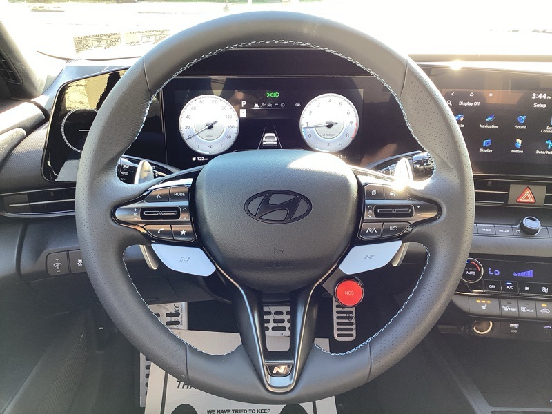 2025 Hyundai Elantra N Base photo 39