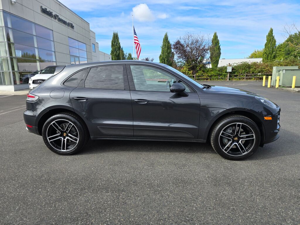 2021 Porsche Macan S photo 8