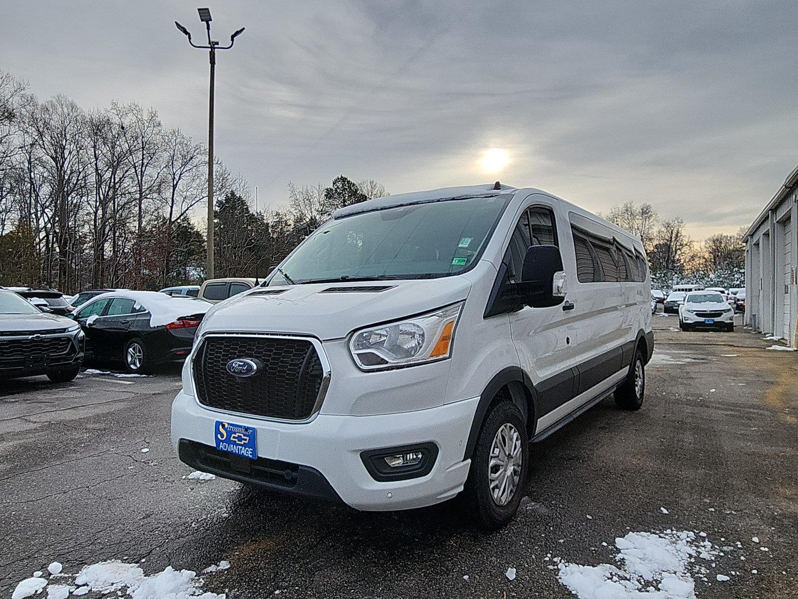 2022 Ford Transit Passenger Van XLT's photo