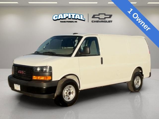 2023 GMC Savana Cargo Work Van's photo