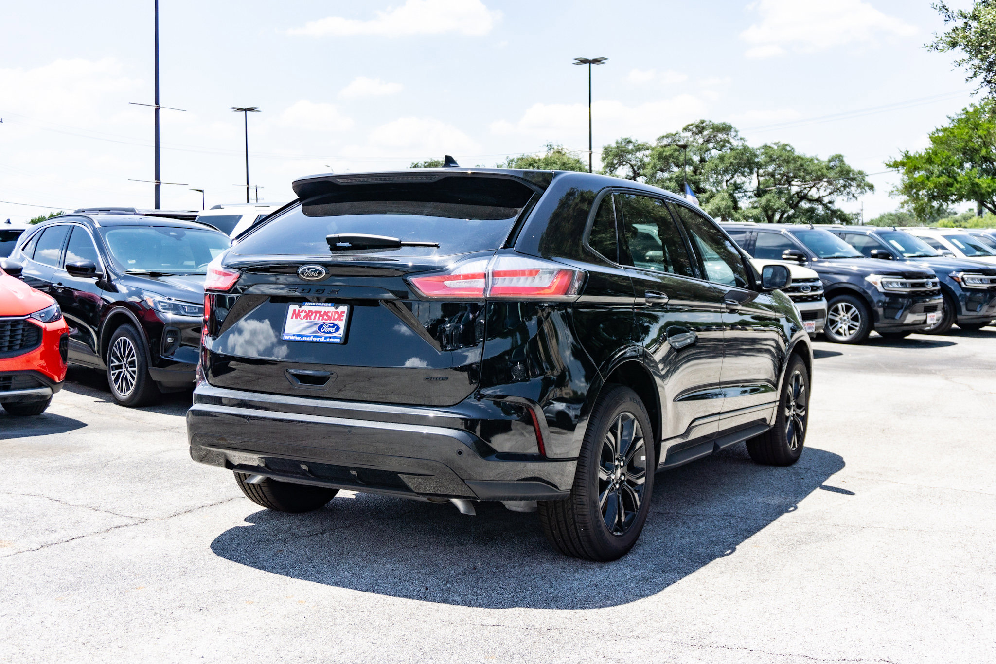 2024 Ford Edge SE photo 5