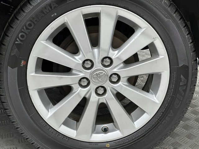 2010 Toyota Corolla S photo 2