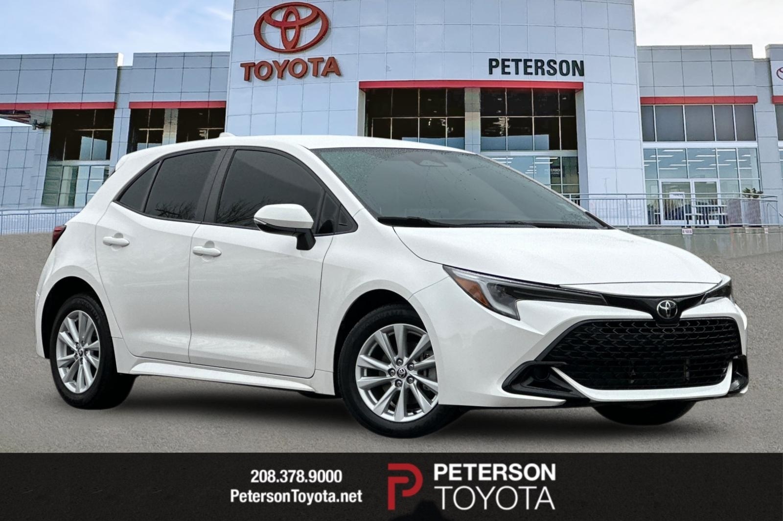 2024 Toyota Corolla Hatchback SE's photo