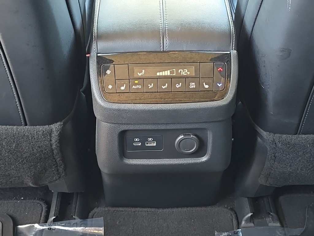 2024 Infiniti QX60 Luxe photo 22
