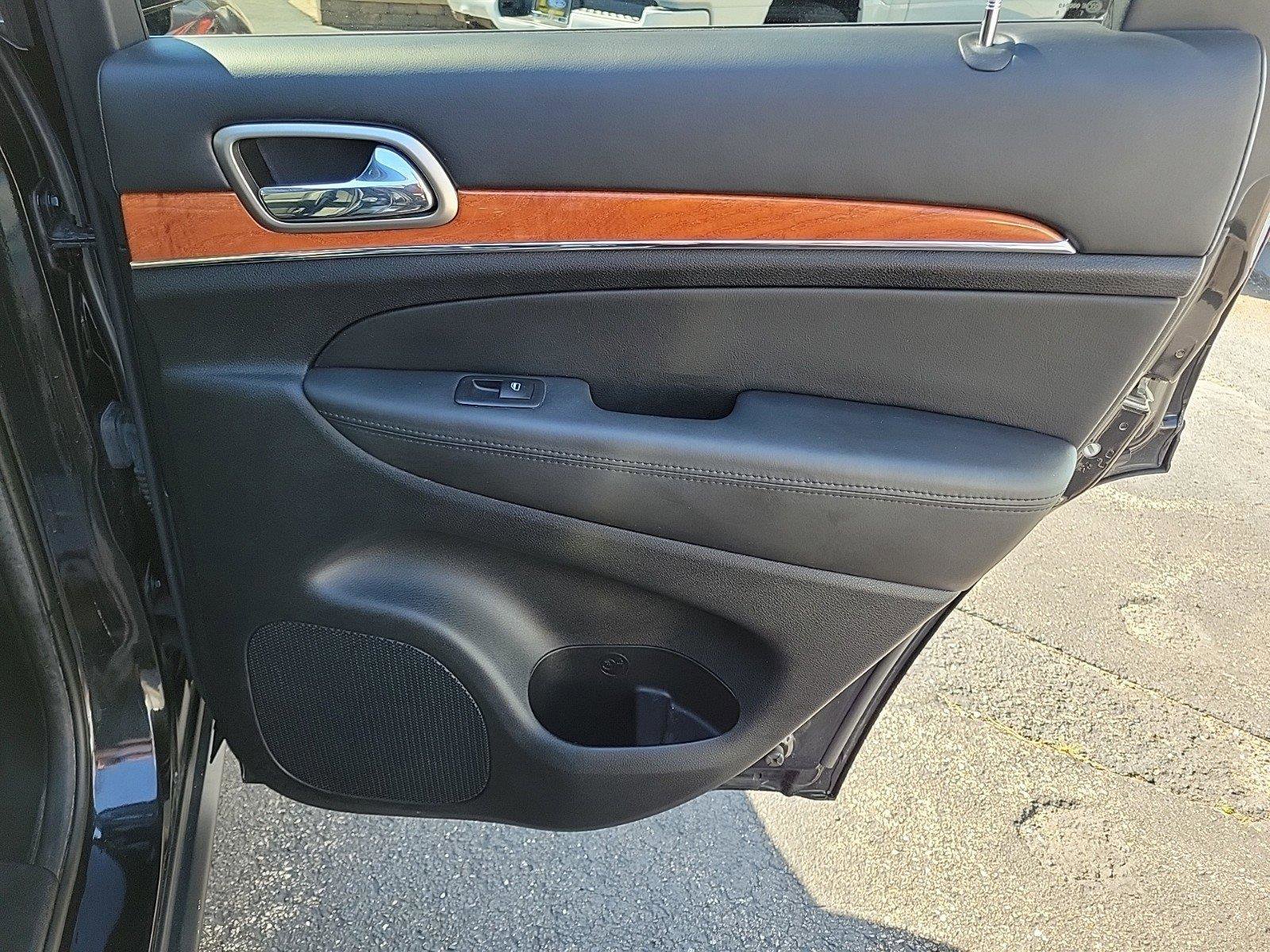 2013 JEEP GRAND CHEROKEE - Image 30