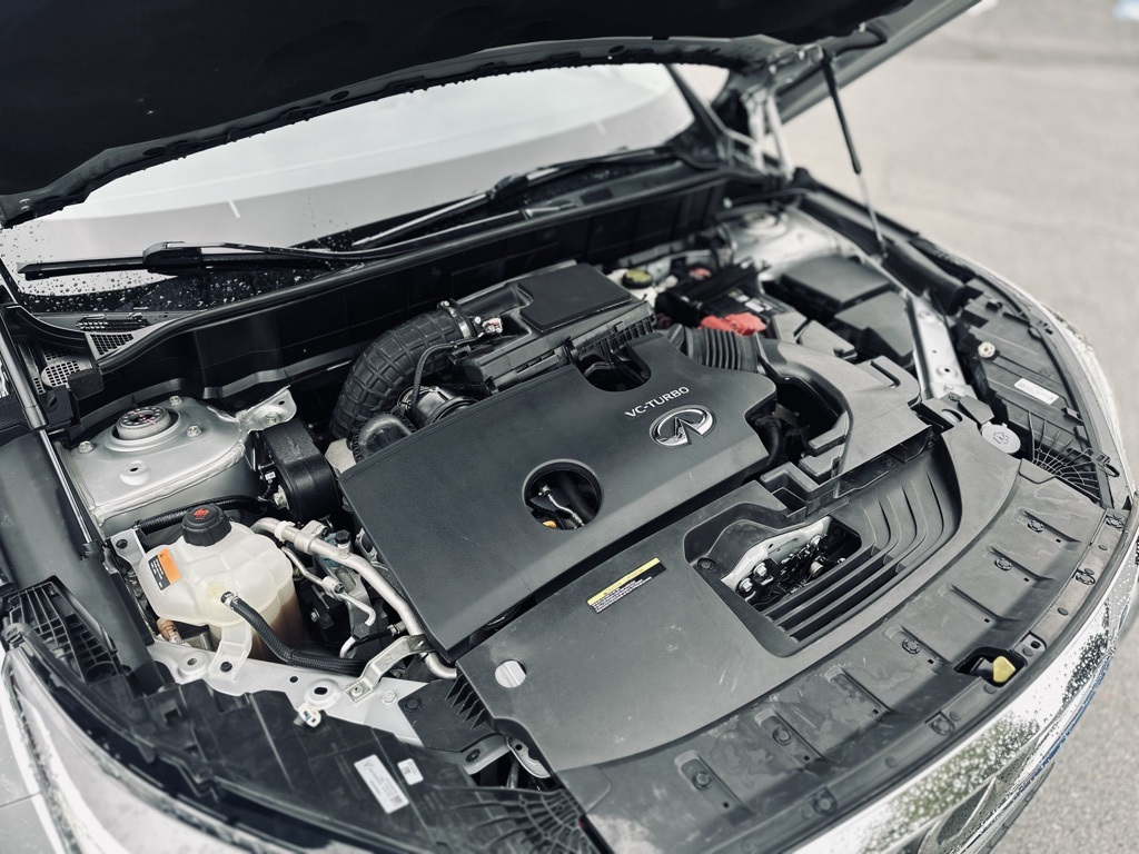 2021 Infiniti QX50 Essential photo 19
