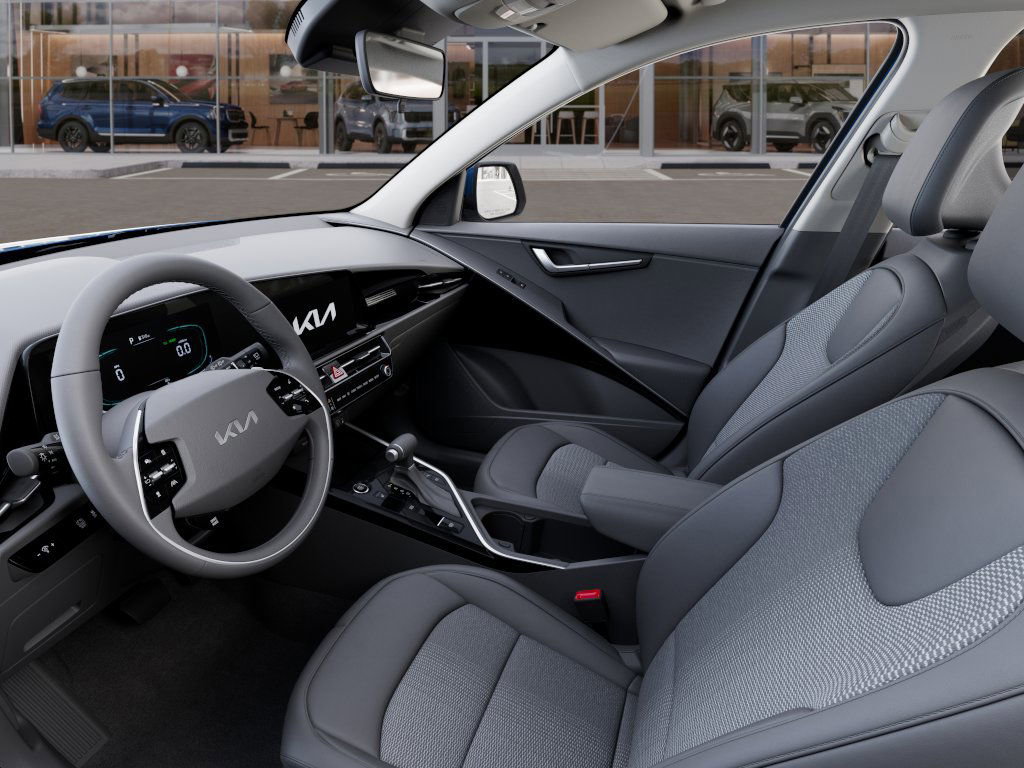2025 Kia Niro EX photo 16