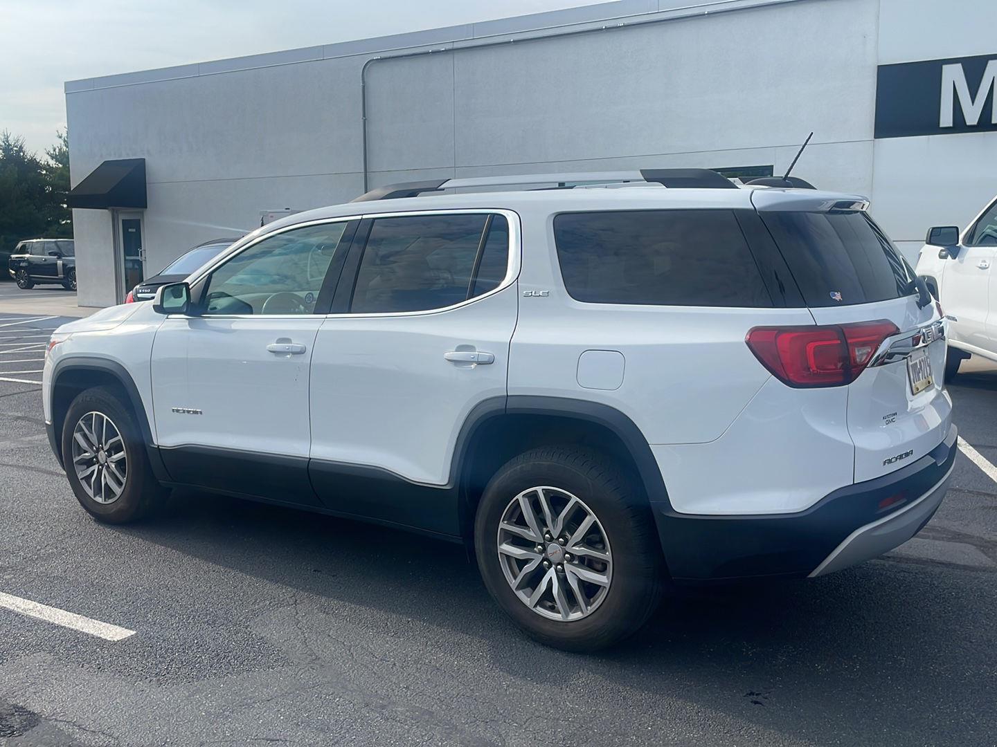 2018 Gmc Acadia SLE photo 3