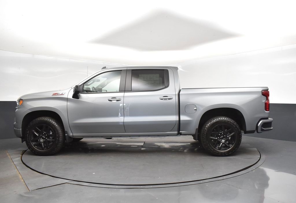 2026 Chevrolet Silverado 1500 RST photo 4