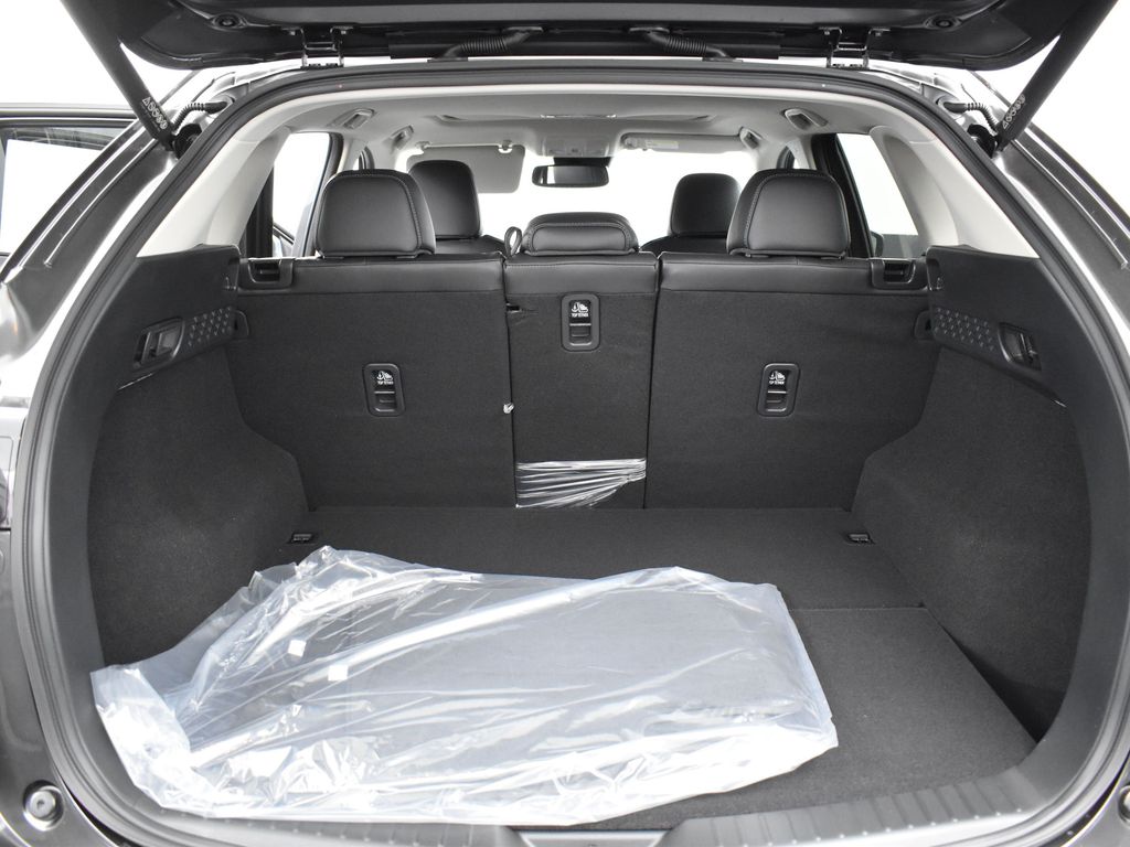 2025 Mazda CX-5 2.5 S Preferred photo 20