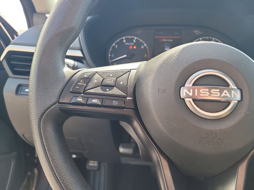 2024 Nissan Altima 2.5 S photo 12