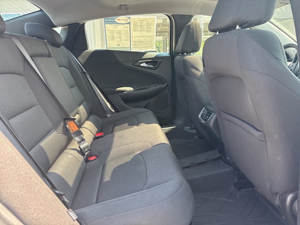 2024 Chevrolet Malibu 1LT photo 25