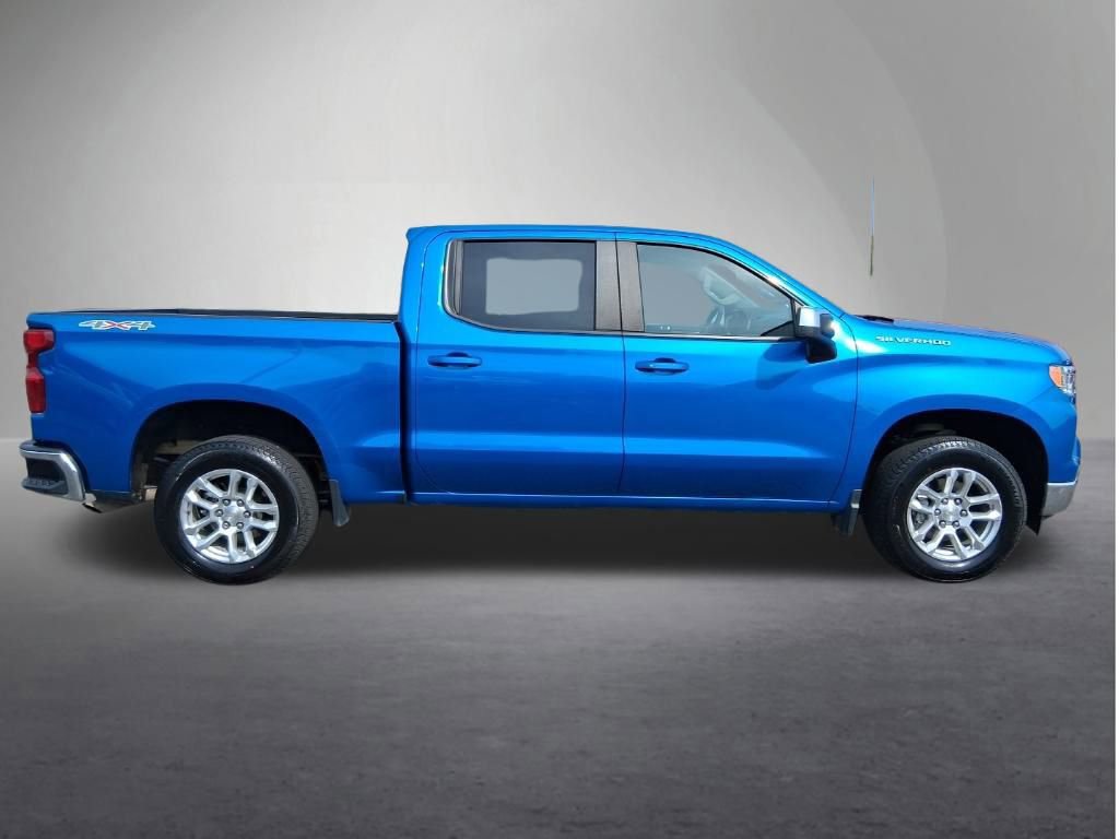 Used 2022 Chevrolet Silverado 1500 LT with VIN 1GCPDDEK7NZ599826 for sale in Red Wing, Minnesota