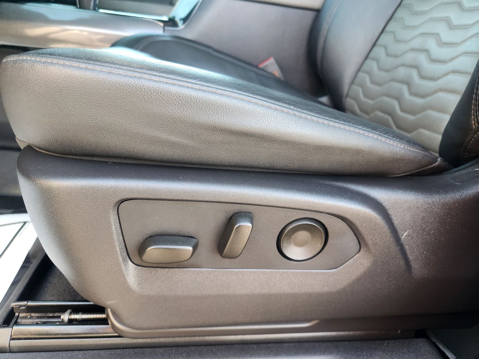 2024 Chevrolet Silverado 1500 ZR2 photo 34