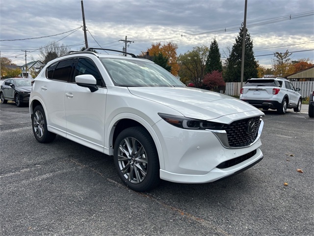2025 Mazda CX-5 S Premium Plus package's photo