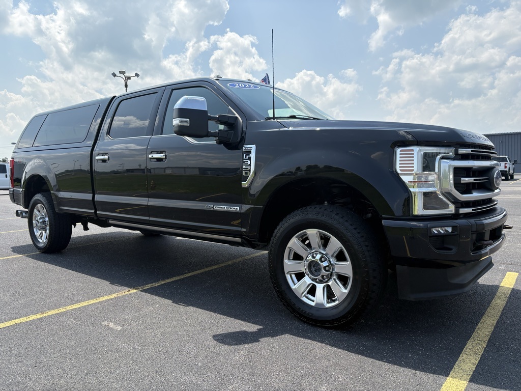 2022 Ford F-350 Platinum photo 3