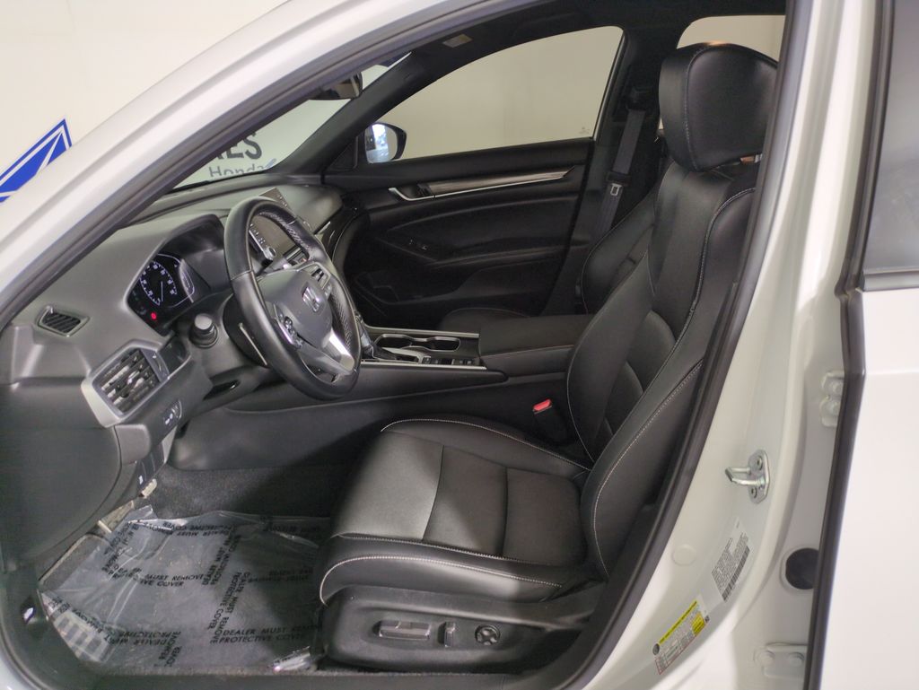 2022 Honda Accord Sport photo 9