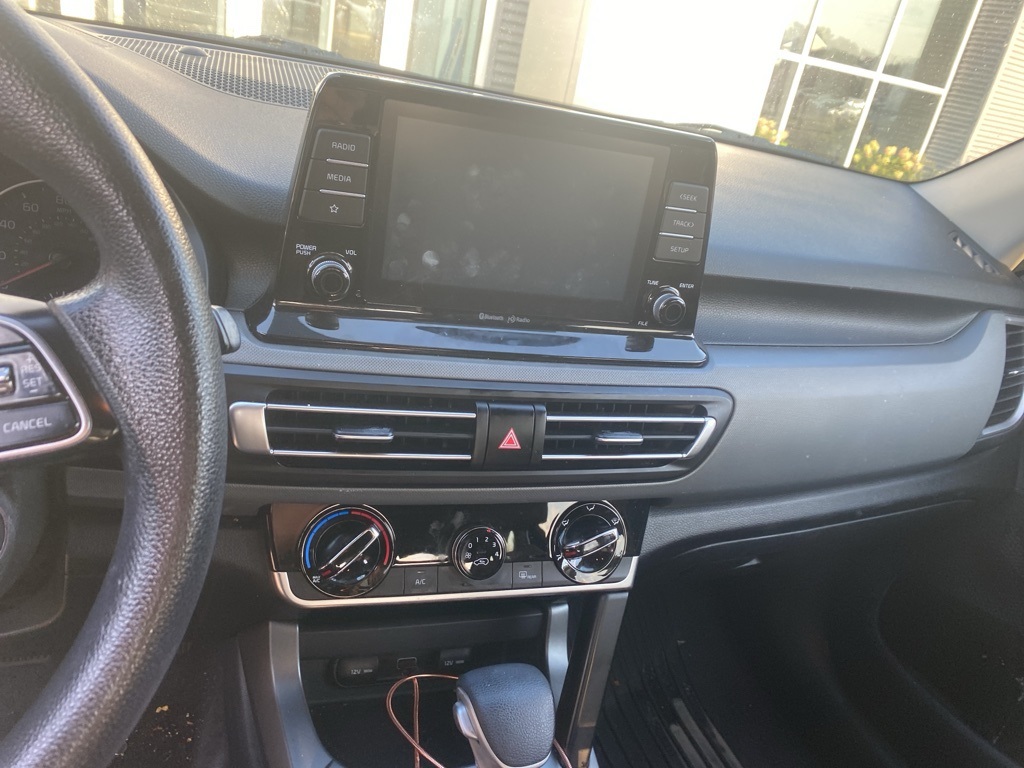 2021 Kia Seltos LX photo 7