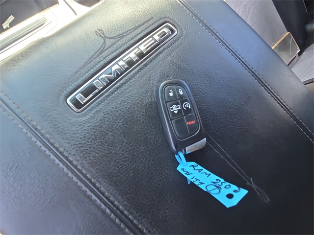 2018 Ram 2500 Limited photo 21