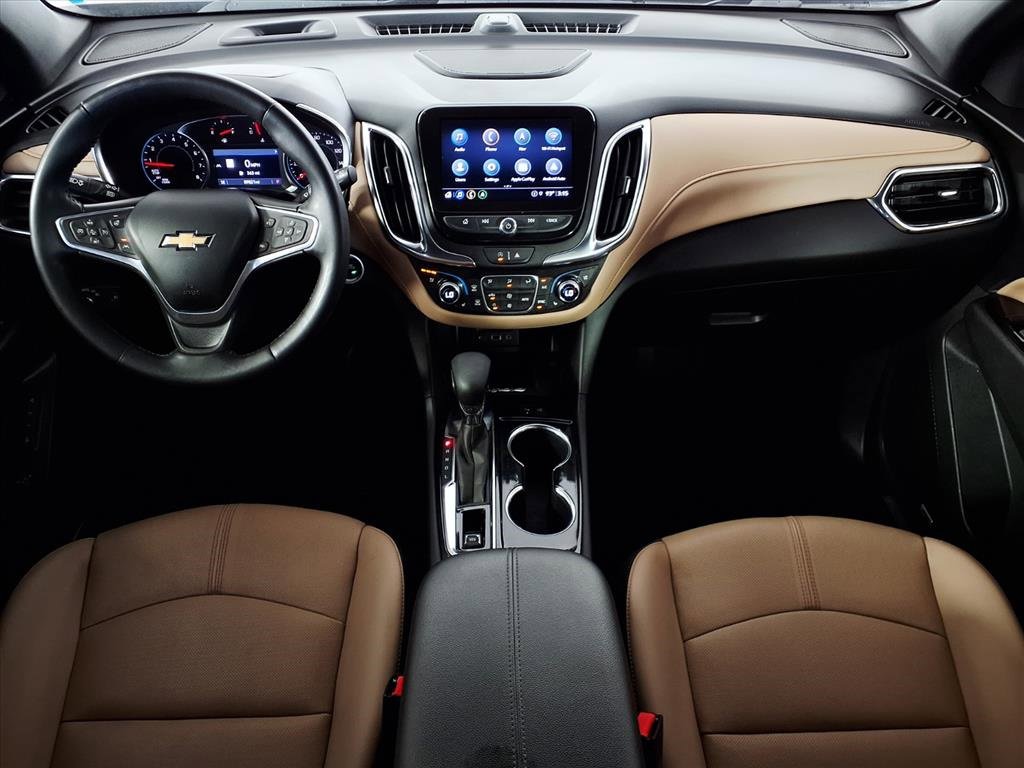2022 Chevrolet Equinox Premier photo 2