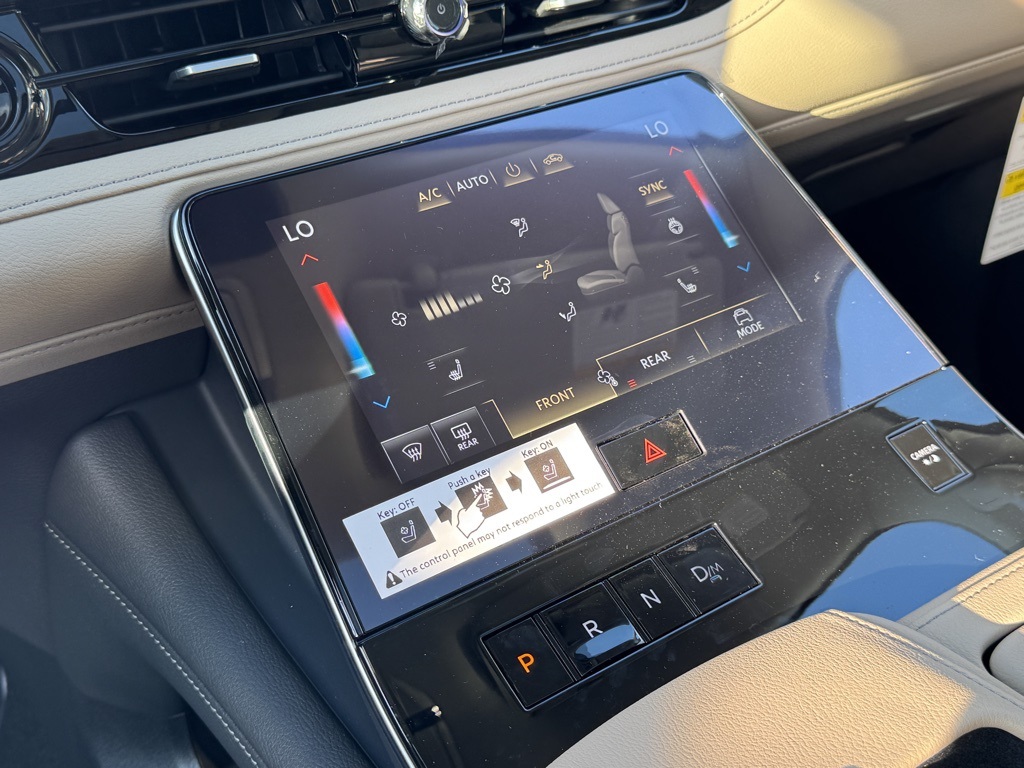2026 Infiniti QX80 Pure photo 8