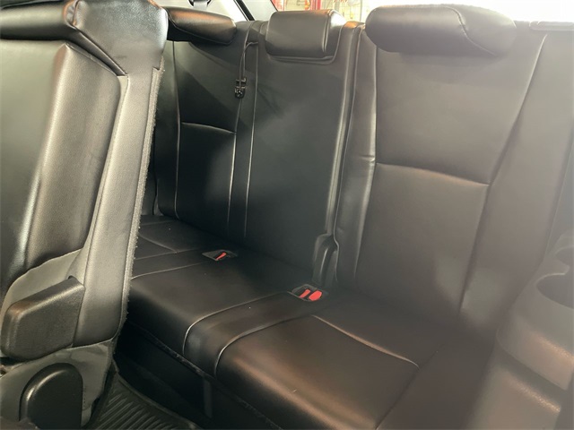 2022 Toyota Highlander XLE photo 23