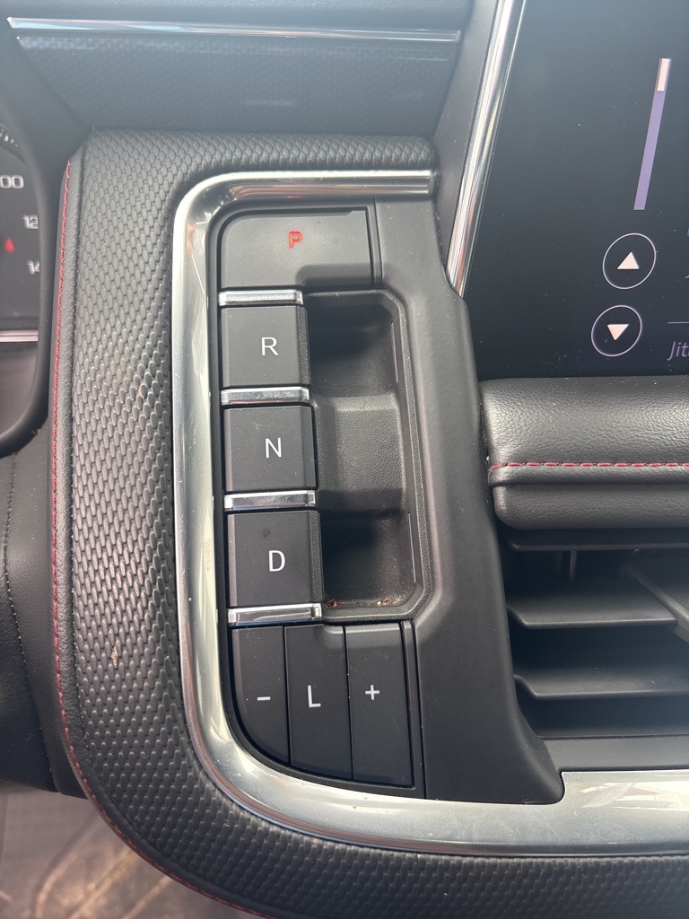 2021 Chevrolet Tahoe RST photo 22