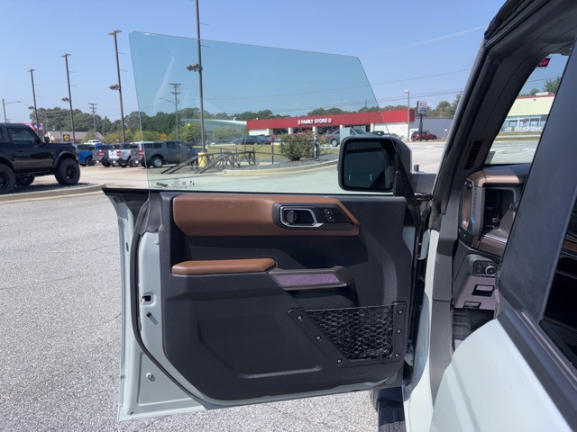 2021 Ford Bronco Outer Banks photo 10